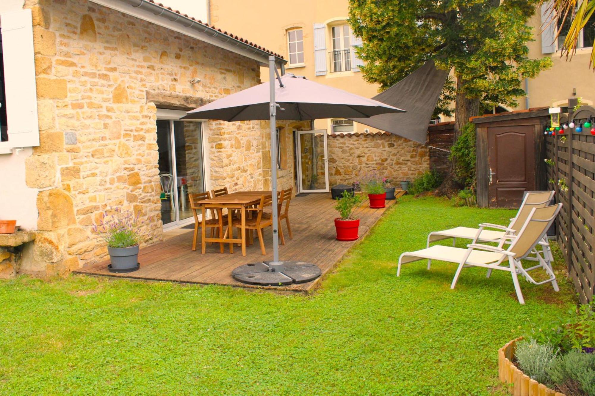 Gite Du Beaujolais Lyonnais Lissieu Exterior foto